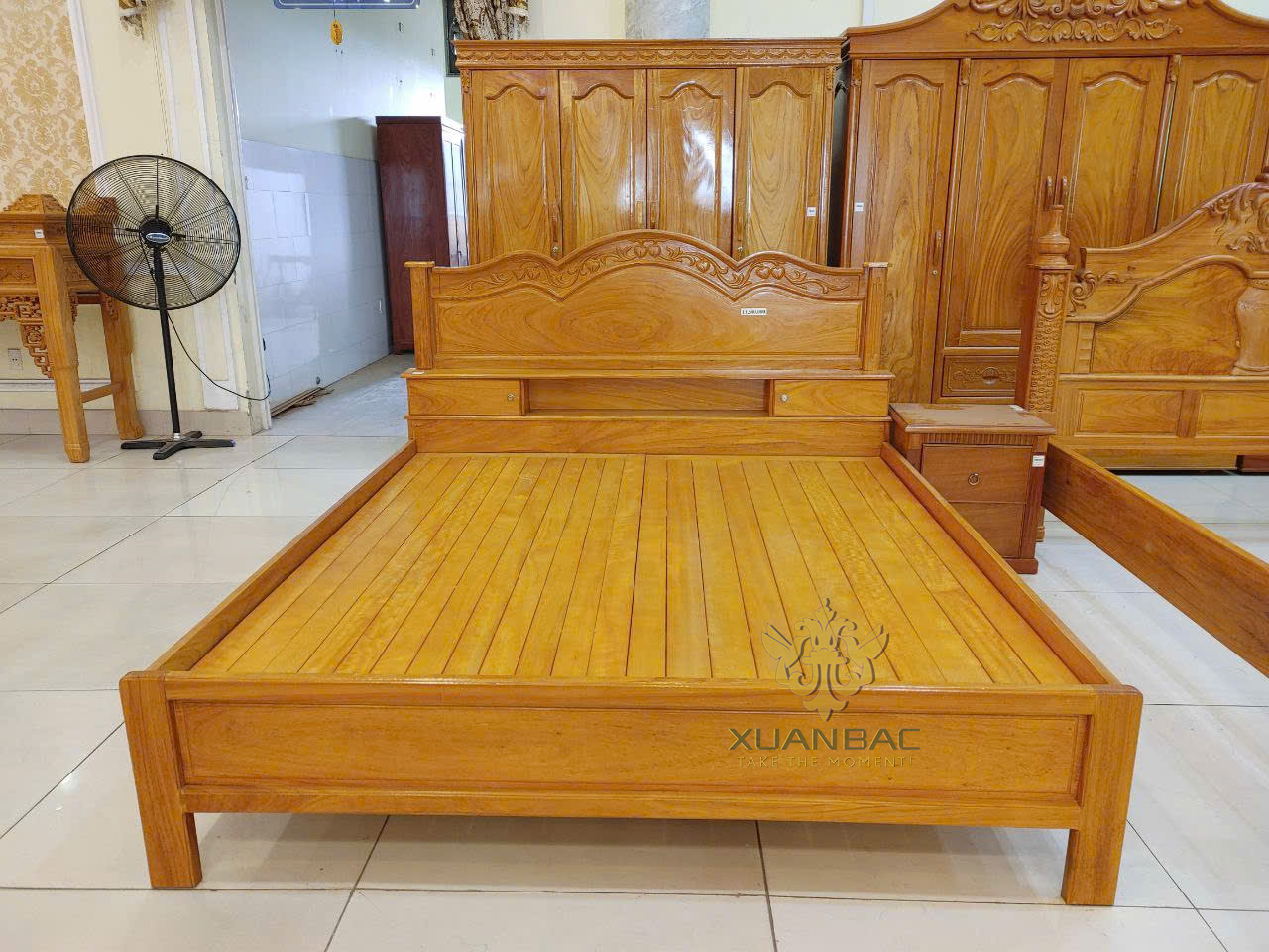 Giường Gỗ Gõ Đỏ Giá Rẻ